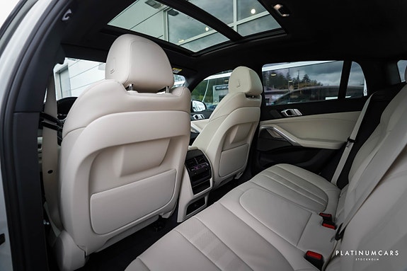 BMW X6 M 7 of 24