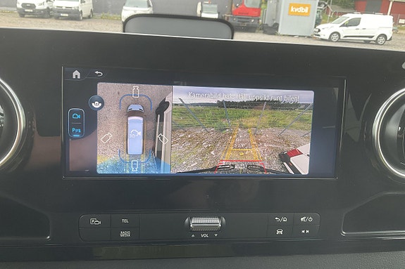 Mercedes Sprinter 419 CDI 13 of 14