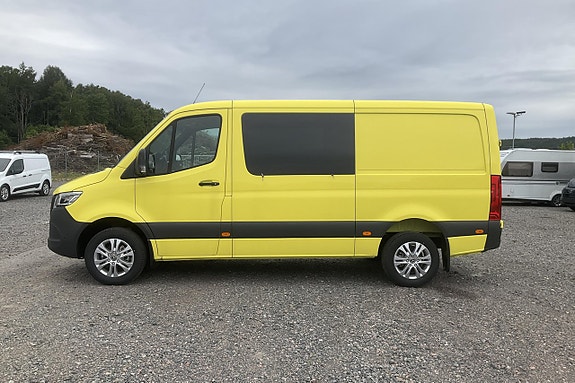 Mercedes Sprinter 419 CDI 2 of 14