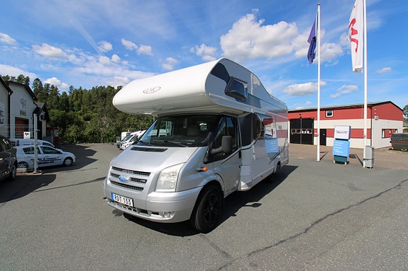LMC Liberty 664 G Våningssäng 6 bältade platser 2,2 Turbodiesel 140 Hk 8 of 17