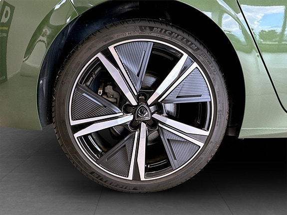 Peugeot 308 17 of 17