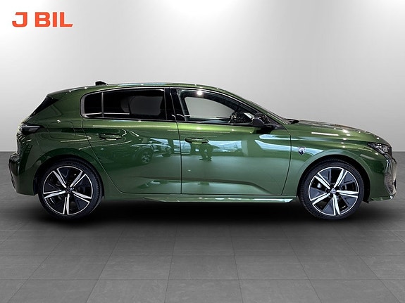 Peugeot 308 16 of 17