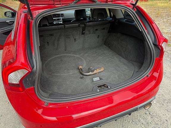 Volvo V60 10 of 16