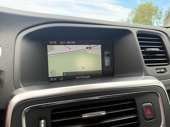 Volvo V60 13 of 16