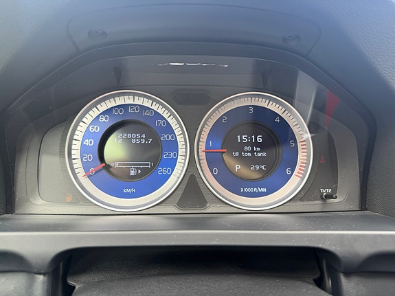 Volvo V60 15 of 16