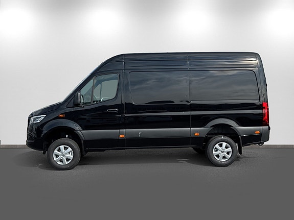 Mercedes-Benz Sprinter 319 4 of 14