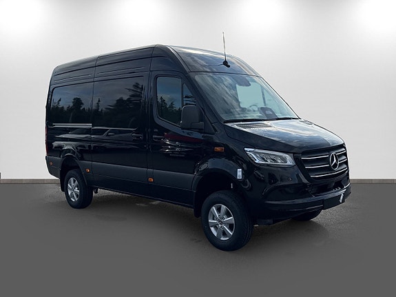 Mercedes-Benz Sprinter 319 3 of 14