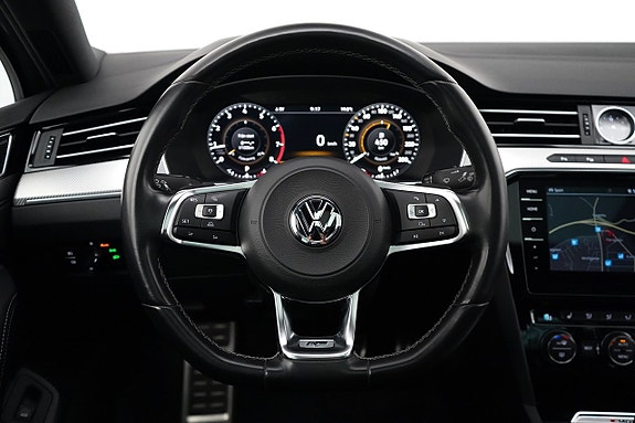Volkswagen Passat 8 of 24
