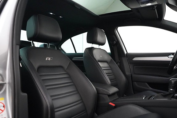 Volkswagen Passat 17 of 24