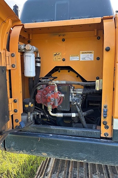 Hyundai Robex 140 LC-9 A 9 of 24