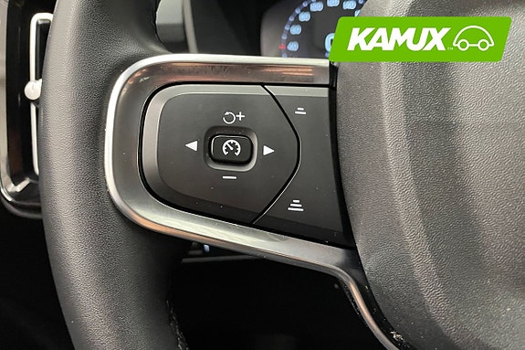 Volvo XC40 24 of 26