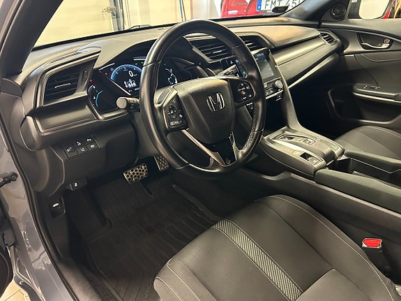 Honda Civic 9 of 13