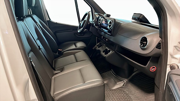Mercedes-Benz Sprinter 317 3 of 10