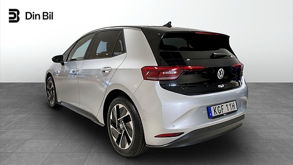 Volkswagen ID.3 3 of 12
