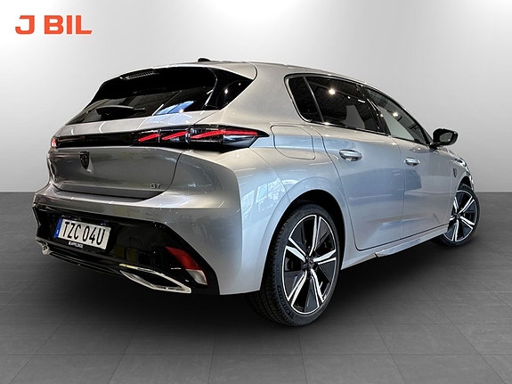 Peugeot 308 3 of 17