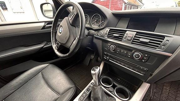 BMW X3 6 of 13