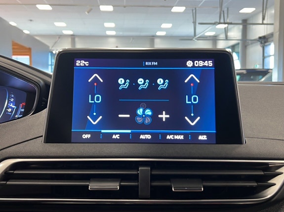 Peugeot 5008 17 of 18
