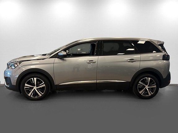 Peugeot 5008 4 of 18