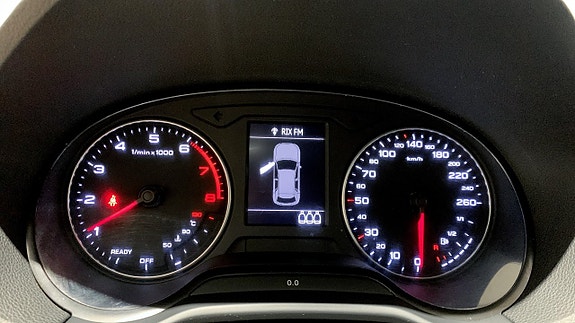Audi Q2 10 of 12
