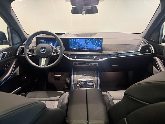 BMW X5 11 of 17