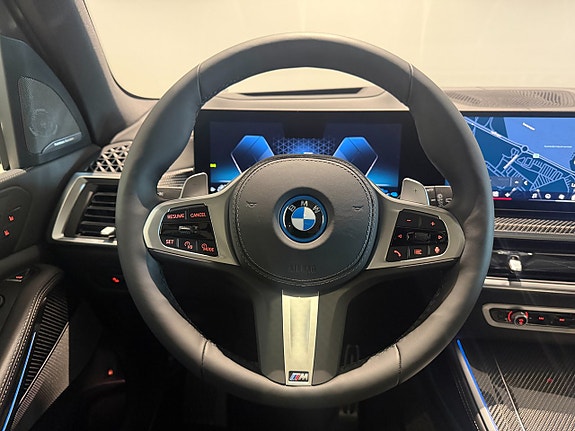 BMW X5 12 of 17