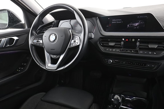 BMW 118i 14 of 30