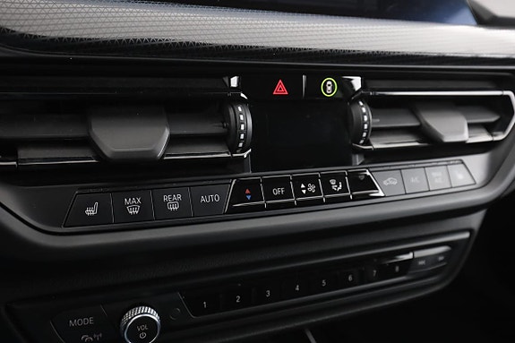 BMW 118i 23 of 30