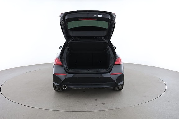 BMW 118i 17 of 30
