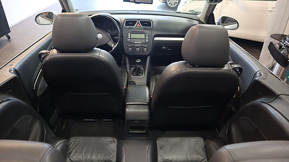 Volkswagen Eos 9 of 11