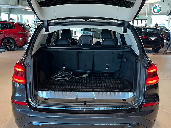 BMW X3 17 of 18