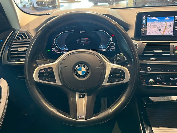 BMW X3 9 of 18