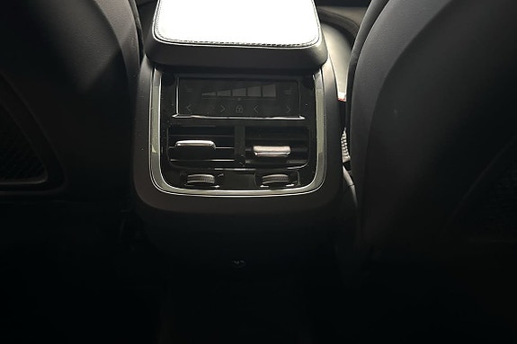 Volvo XC90 22 of 23