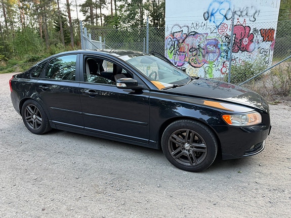 Volvo S40 6 of 9