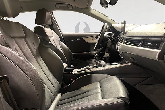 Audi A4 15 of 17