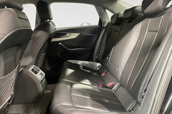 Audi A4 14 of 17