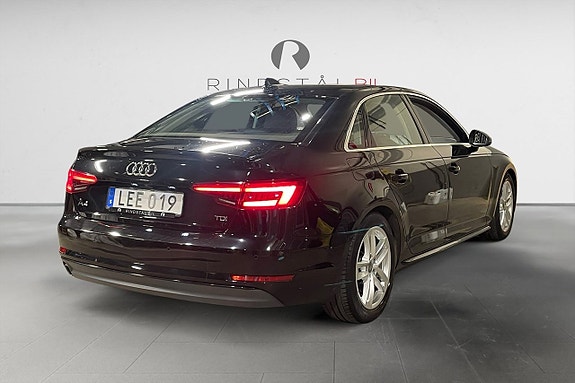 Audi A4 7 of 17