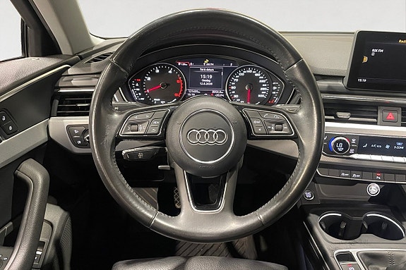 Audi A4 13 of 17