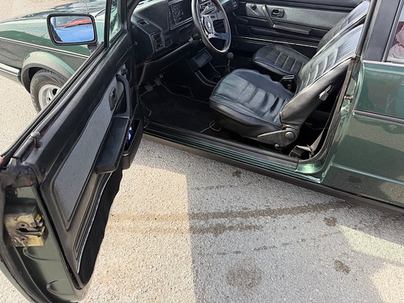 Volkswagen Golf I 23 of 30