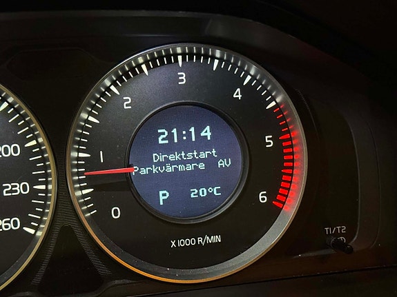 Volvo XC60 20 of 30