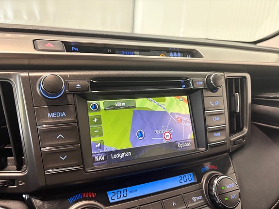 Toyota RAV4 14 of 23