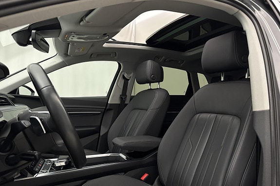 Audi Q8 17 of 25