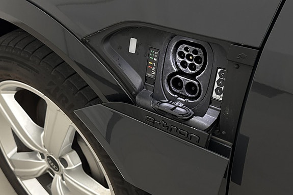 Audi Q8 23 of 25