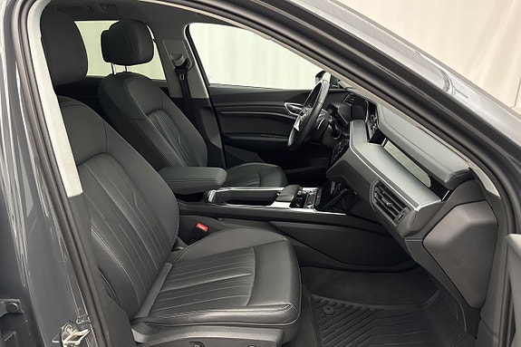 Audi Q8 8 of 25