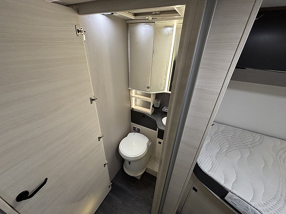 Chausson 777 12 of 16
