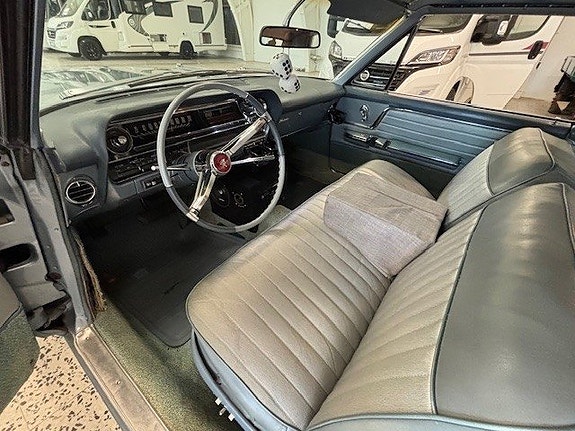 Cadillac Diville 10 of 13