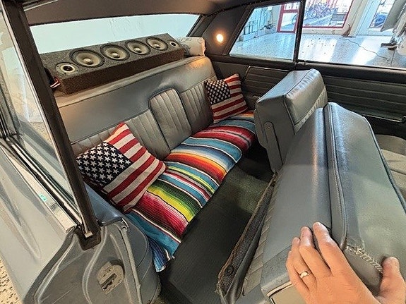 Cadillac Diville 9 of 13