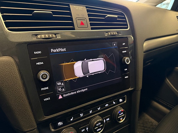 Volkswagen Golf I 13 of 25