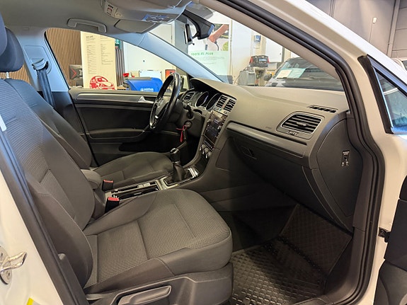 Volkswagen Golf I 18 of 25