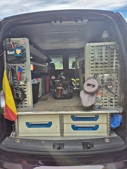 Volkswagen Caddy Maxi 4 of 5