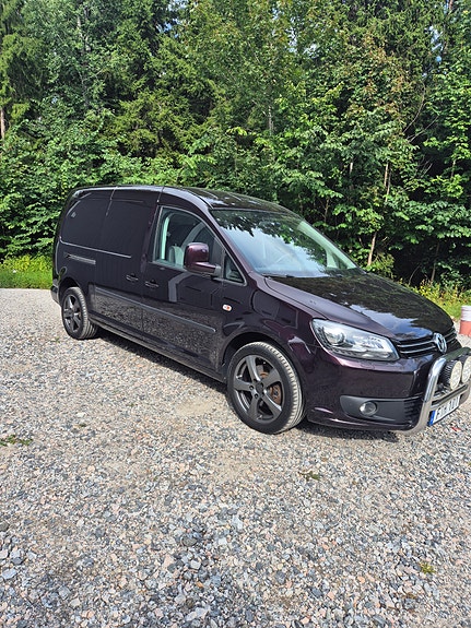 Volkswagen Caddy Maxi 2 of 5